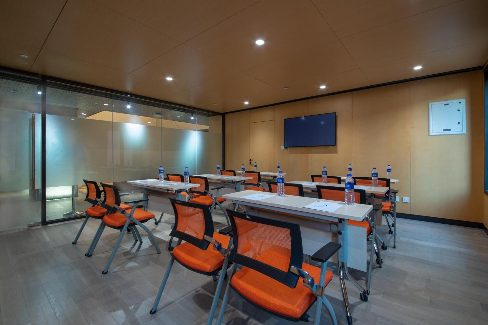 Express Shijingshan Parkview By Ihg